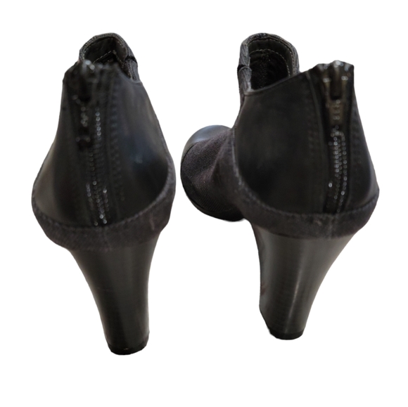 AEROSOLES Heel Rest Booties - Picture 6 of 9